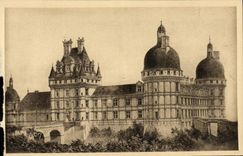 VINTAGE POSTCARD Loire ch4ateau Castle of Valencay