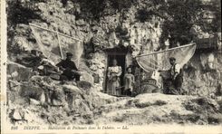 Vivienda de Dieppe de la POSTAL de la VENDIMIA de pecadores en acantilado