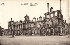 CPA Reims Hotel de Ville Militaria