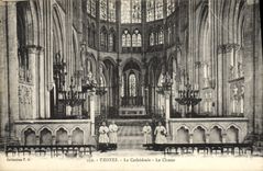 CPA Troyes La Cathedrale Le Choeur 