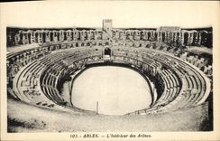 CPA Arles L'Interieur Des Arenes