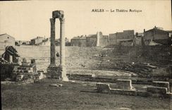 CPA Arles Le Theatre Antique