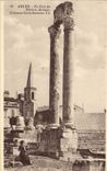 CPA Arles Un Coin du theatre antique colonnes corinthiennes
