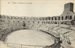 CPA Arles Interieur Des Arenes