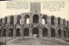 CPA Arles L'Amphitheatre Romain Vue De l'Exterieur