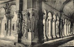 CPA Arles Cloitre saint trophime Motif d'angle