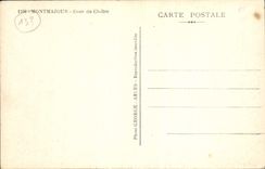 CPA Montmajour Cour du cloitre