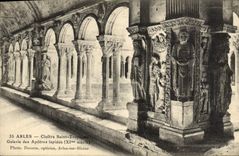 VINTAGE POSTCARD Arles Holy Cloister Trophime Gallery of the Apostles