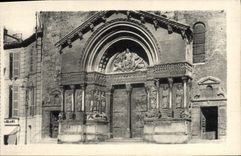 CPA Arles Facade de la Cathedrale St Trophime