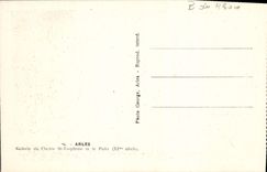 VINTAGE POSTCARD Arles Gallery of the cloister St Trophime and the well