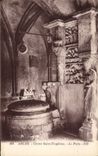 CPA Arles Cloitre de Saint Trophime Le puits