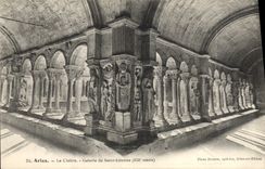 VINTAGE POSTCARD Arles the Cloister Galerle de Saint Etienne