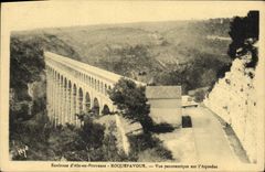 CPA Environs d'Aix en Provence Roquefavour Vue panoramique sur l'aqueduc
