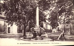CPA Aix en Provence Fontaine des Quatre Dauphins Rue Cardinale