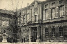 CPA Aix en Provence Faculte de Droit Monument Peyresc