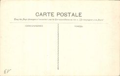 VINTAGE POSTCARD Arles Interior of the Museum