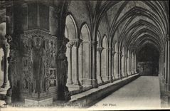 CPA Arles Galerie du Cloitre Saint Trophisme
