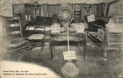 VINTAGE POSTCARD Movable Ars and relics of Saint Clean of Ars