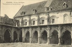 VINTAGE POSTCARD Soissons St Jean of the Vines Seen external of the old cloister