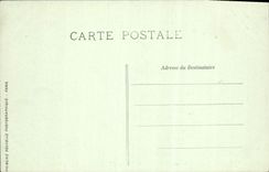 Saint Quentin de la POSTAL de la VENDIMIA delante del monumento de Militaria 1557