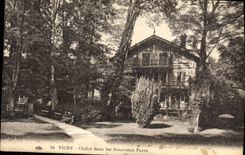 VINTAGE POSTCARD Vichy Country cottage in the New Parks