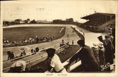 CPA Vichy Le Stade 
