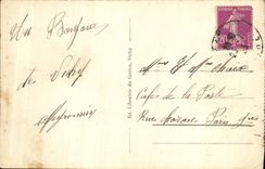 CPA Vichy Une Allee du Parc 