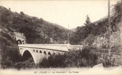 CPA Vichy Les Malavaux Le Viaduc 
