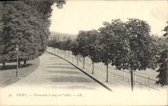 VINTAGE POSTCARD Vichy Walk along Allier