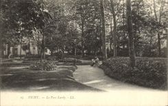 VINTAGE POSTCARD Vichy the Lardy Park