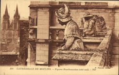 VINTAGE POSTCARD Cathedral of Moulins Bourbonnaises Figures