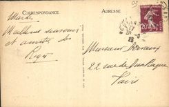 VINTAGE POSTCARD Cathedral of Moulins Bourbonnaises Figures