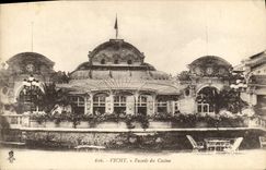 CPA Vichy Facade Du Casino