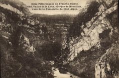 CPA Sites Pittoresques De Franche Comte Vallee De La Loue Gorges de Nouailles vues de la passerelle du club alpin 