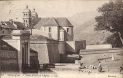 La POSTAL Briançon de la VENDIMIA lleva de Italia y de la iglesia