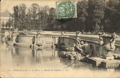 VINTAGE POSTCARD Versailles the Park Basin De Neptune
