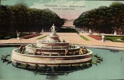 VINTAGE POSTCARD Versailles the Park Basin of Latone