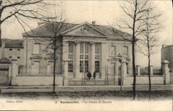CPA Rambouillet Le Palais de Justice