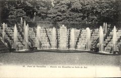 VINTAGE POSTCARD Versailles Basin of Rubbles or Ballroom