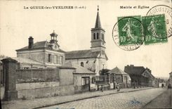 VINTAGE POSTCARD the Tail lez Yvelines Mairie and church