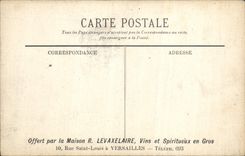 CPA Versailles L'Eglise Notre Dame Une Sortie de Messe