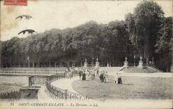 CPA Saint Germain en Laye La Terrasse 