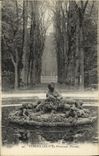 VINTAGE POSTCARD Versailles Spring