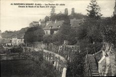 VINTAGE POSTCARD Montfort Amaury the Pulleys Covered way and turns