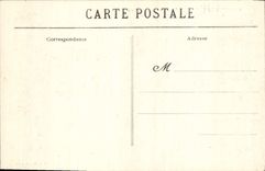 VINTAGE POSTCARD Montfort Amaury the Pulleys Covered way and turns