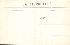 CPA Montfort L'Amaury Les Poulies Chemin de ronde et les tours