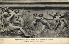 VINTAGE POSTCARD Versailles Bath of Diane and her Nymphs by left Girardon Fragment of the central reason