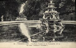 VINTAGE POSTCARD Versailles the Park Basin of the Pyramid
