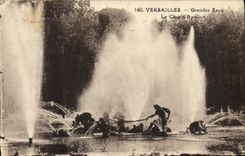 VINTAGE POSTCARD Versailles Large Water the tank of Apollo