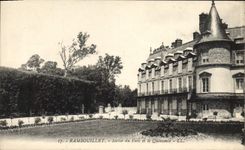 CPA Rambouillet sortie du Parc et le Quinconce